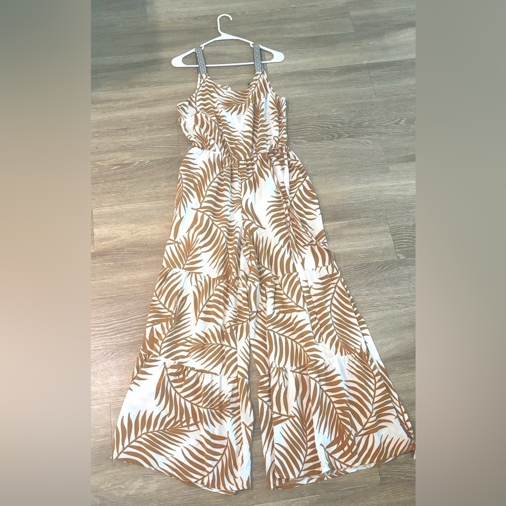 My street sleeveless M White Mustard Palm Print Bell Bottom Jumpsuit